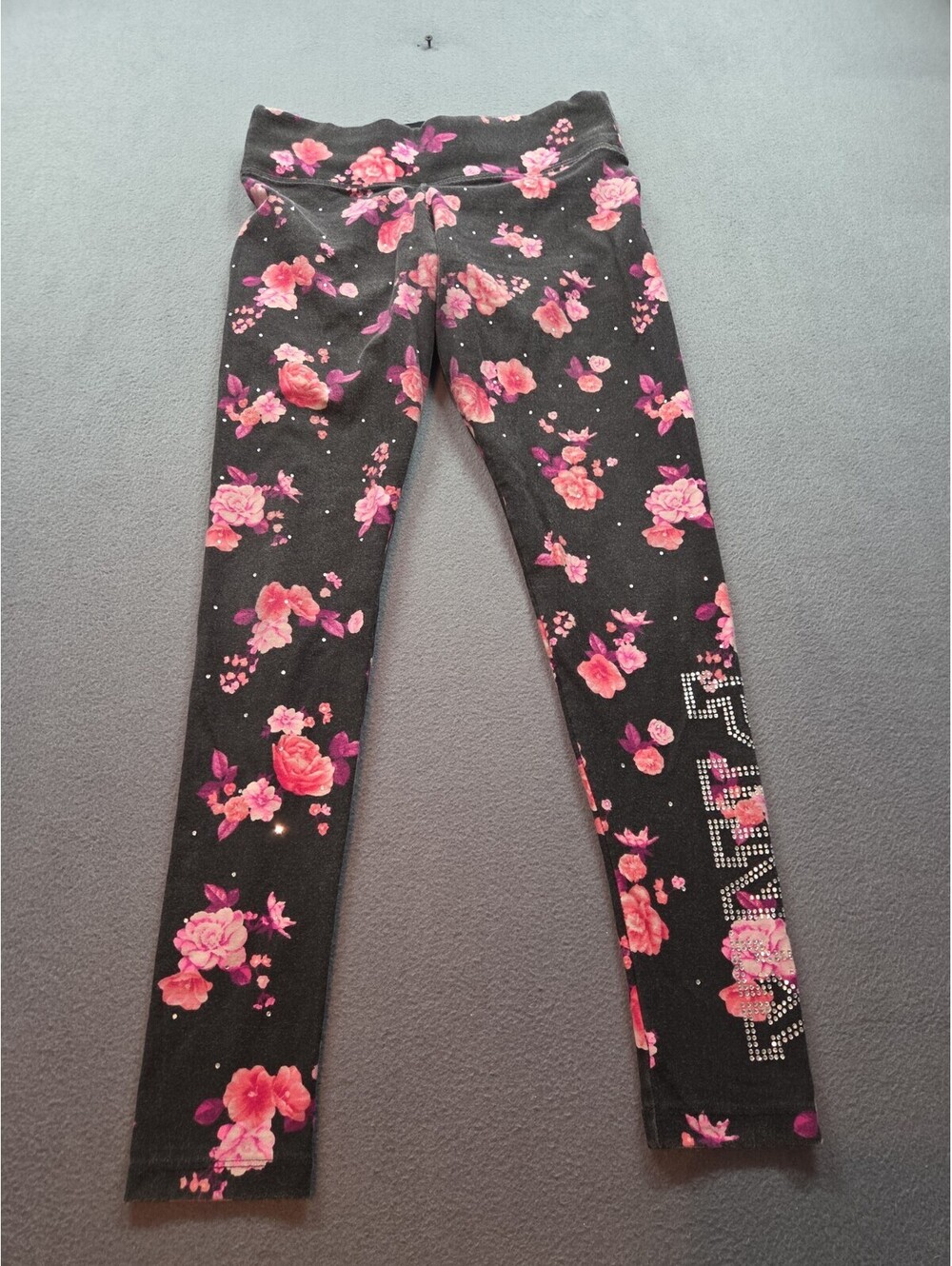 women's black floral leggings by Pink Yoga size S